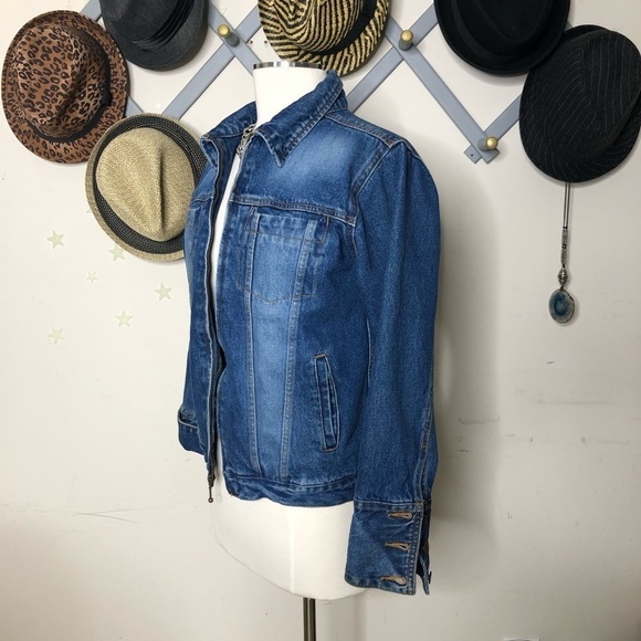 Bill Blass jean jacket - Picture 2 of 3